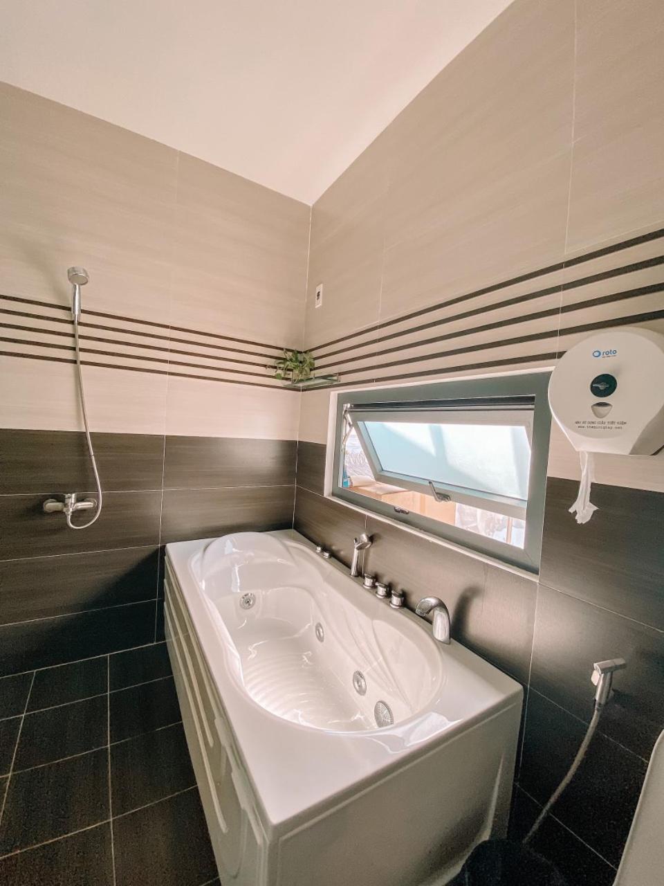 Phan Rang Sunshine Hotel Kinh Dinh Экстерьер фото